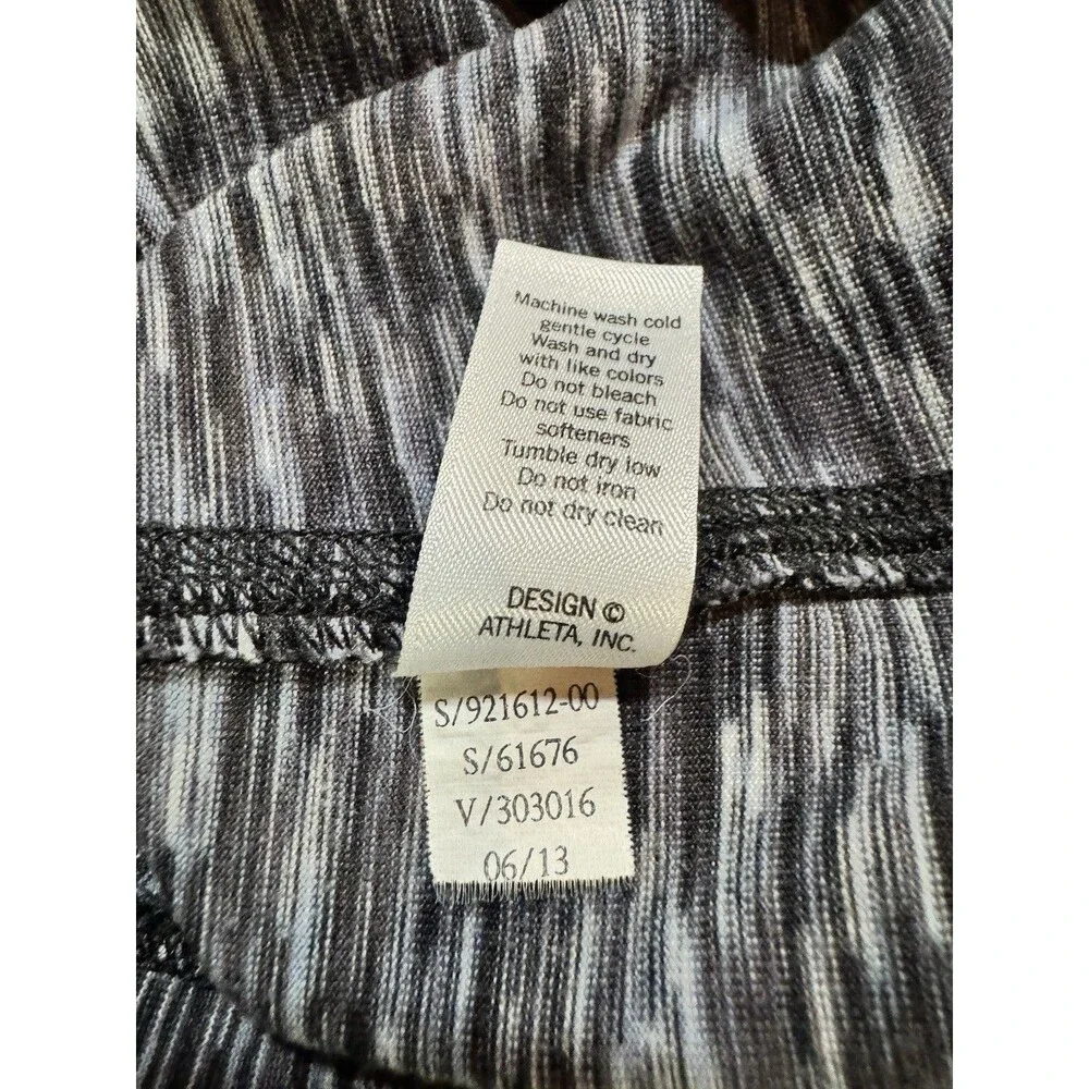 Athleta Top Womens Medium Grey Purple 1/4 Zip Long Sleeve Running Yoga Casual - Picture 10 of 10